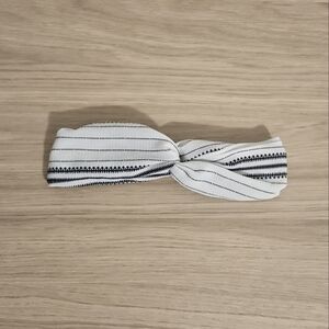 Comfy White and Black Headband